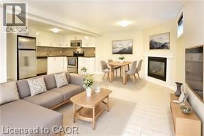 Building Photo - 25 Endfield Ave