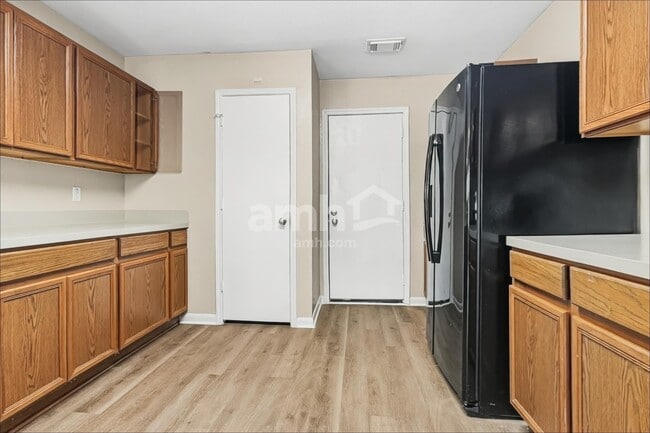 Building Photo - 16311 Hayesford Ln