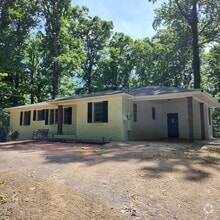 Building Photo - 6218 Stewart Rd