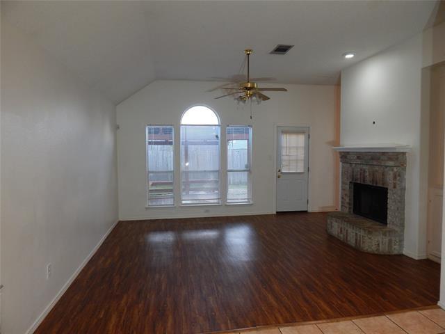 Foto del edificio - 804 Sansome Dr