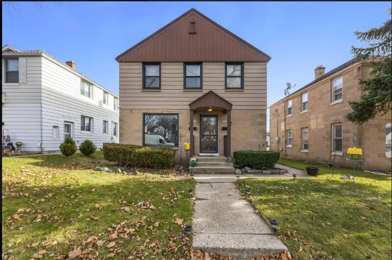 Primary Photo - 2464 S 64th St
