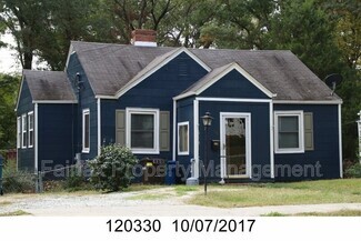 Building Photo - 506 E Club Blvd