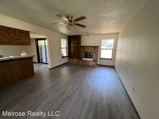 Building Photo - 2 br, 2 bath House - 217 WOODBRIDGE CIRCLE