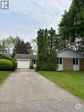 Building Photo - 98 Wigmore Dr
