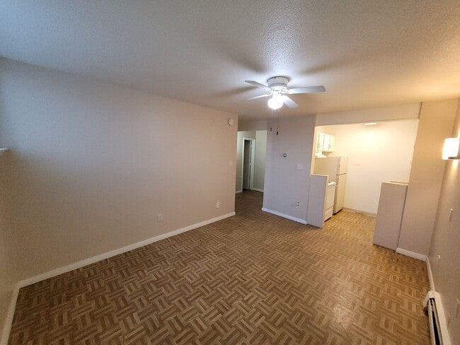 Interior Photo - Oakridge on the Green