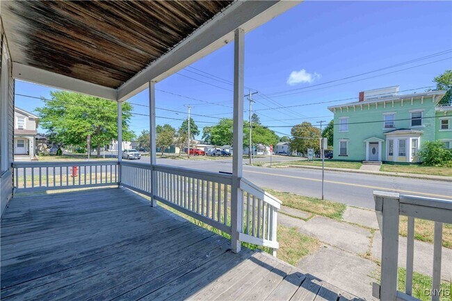 Foto del edificio - 50 E 4th St