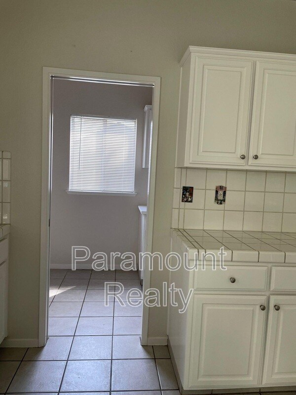 Foto del edificio - 4312 Heritage Pl