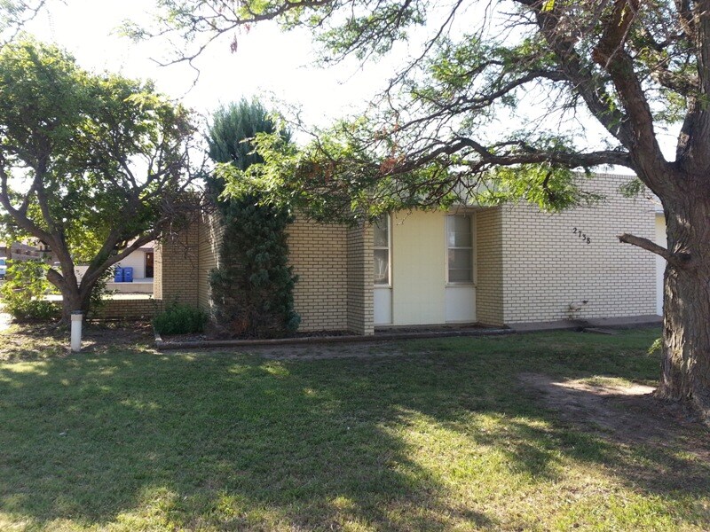 2738 Colonial St Unit C2, Hays, KS 67601 Apartments in Hays, KS