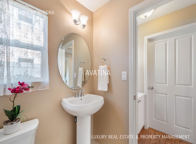 Building Photo - 91-1167-1167 Waiemi St