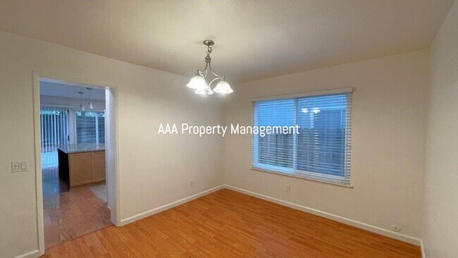 Building Photo - Concord The Crossings Beautiful 3 bedroom 2.5 bath, remodeled kitchen, 2 car garage