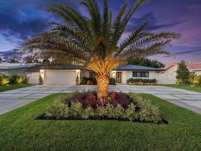 Building Photo - 511 SE 14th St