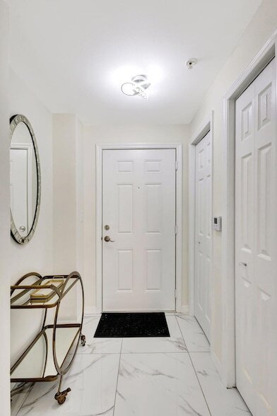 Foto del edificio - 802 W Windward Way