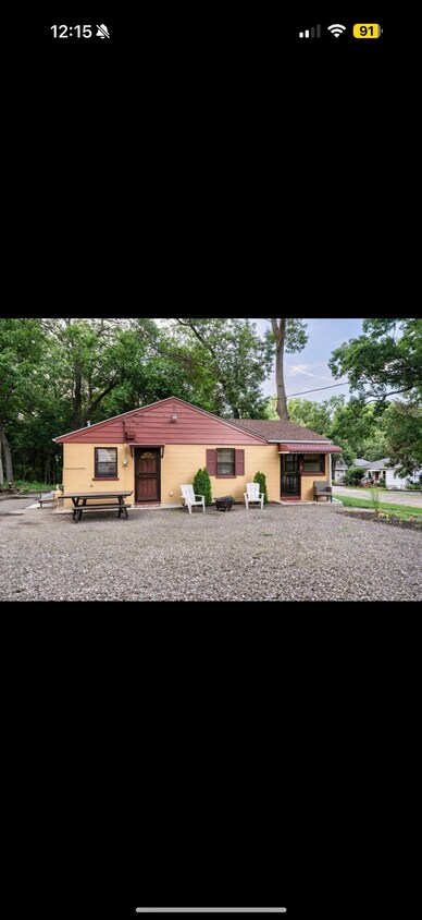 Foto principal - 234 N Hamilton St