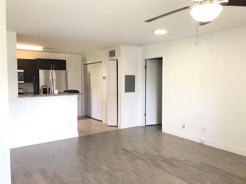 Foto principal - 3959 NW 87th Ave