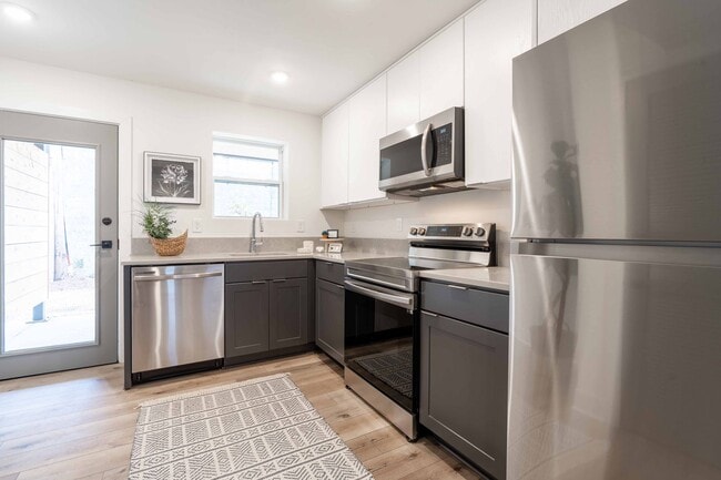 Foto del edificio - Park Modern Newly renovated luxury apartme...
