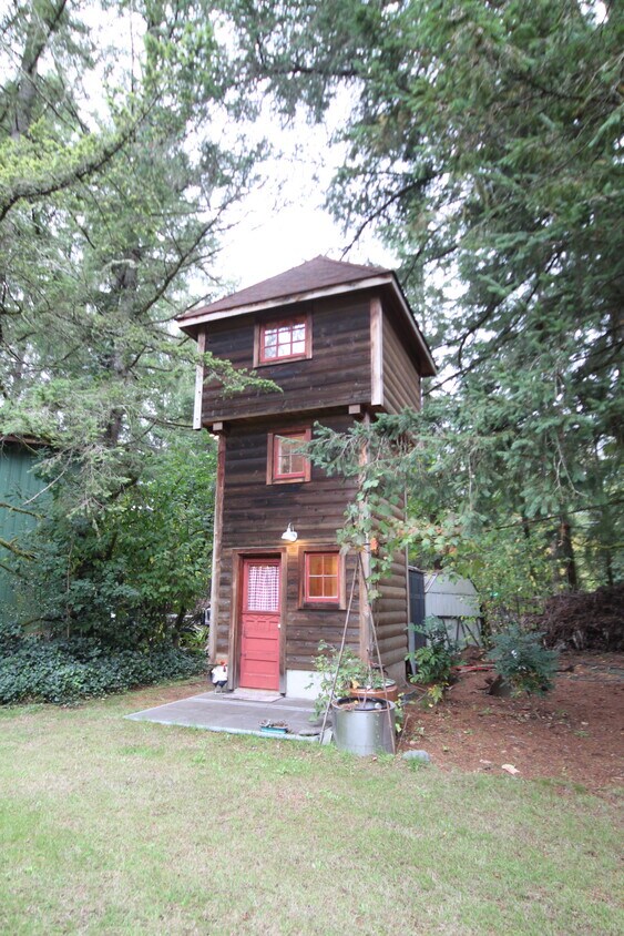 10000 SW 204th St, Vashon, WA 98070 House Rental in Vashon, WA