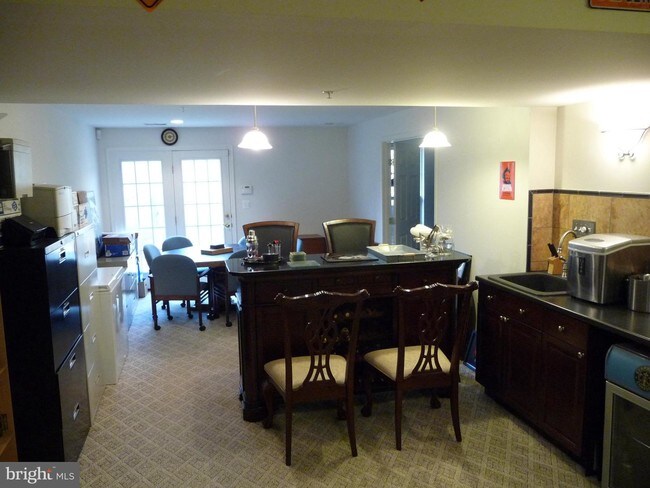 Building Photo - 1536 Speen Ct