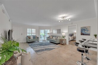 Building Photo - 5633 Turtle Bay Dr