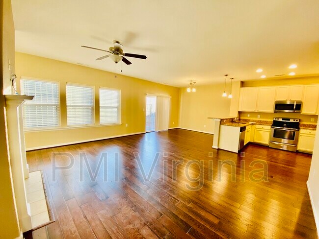 Foto del edificio - 4637 Lookout Rd