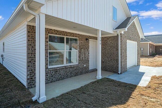Building Photo - Celebrate Spring in Style:  Brand New Construction Home for Lease!