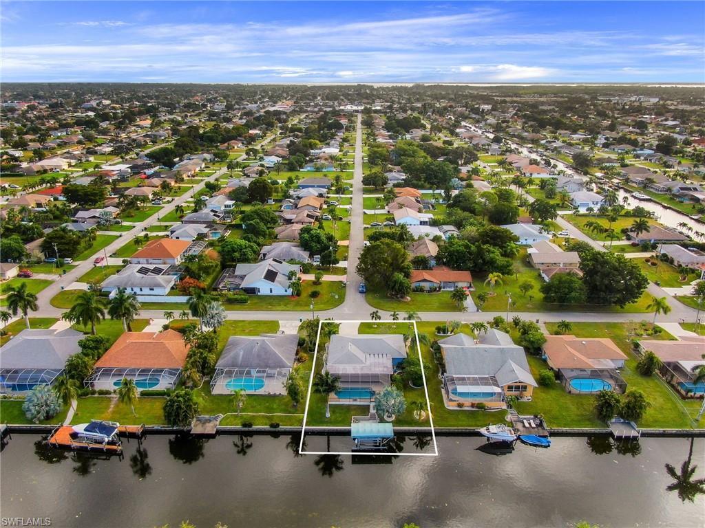 Photo - 1502 SE 11th Pl (Cape Coral, FL)