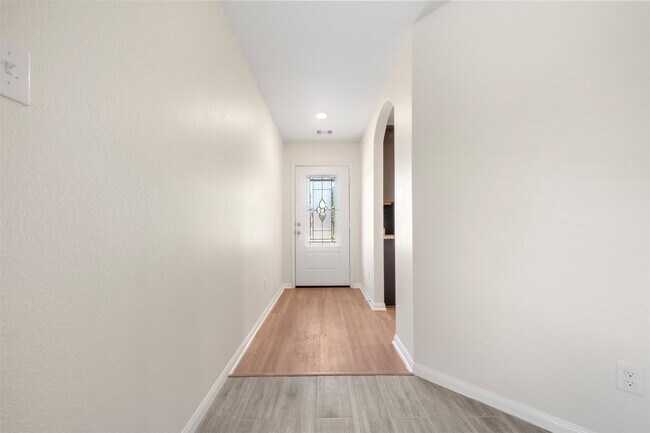 Foto del edificio - 22703 Steel Blue Jaybird Dr