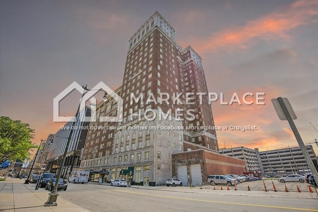 Building Photo - 525 W Lafayette Blvd