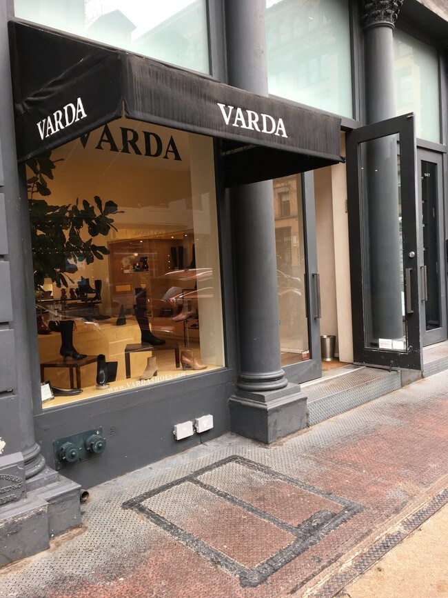 Foto del edificio - 147 Spring St
