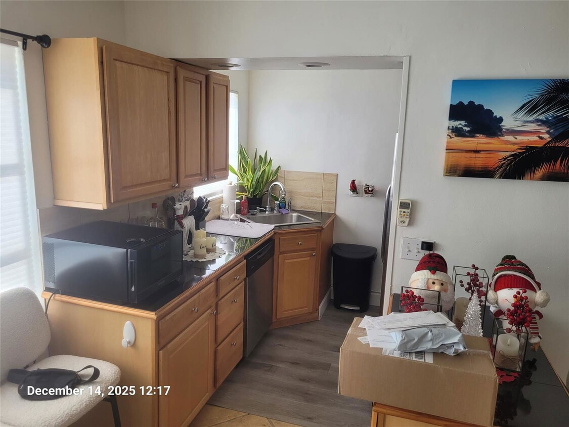 Photo - 211 Northeast 16th Court Apt #A, Fort Lauderdale, FL 33305 - 1 BR 1 BA multi-family home