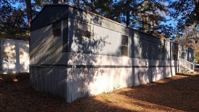 Foto del edificio - 304 Bayonet Dr