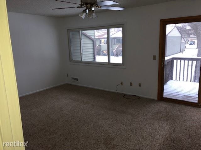 Building Photo - 3 br, 1 bath Townhome - 10276 Hanson Blvd NW