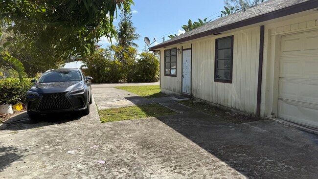 Foto del edificio - 2501 Oceanview Ave