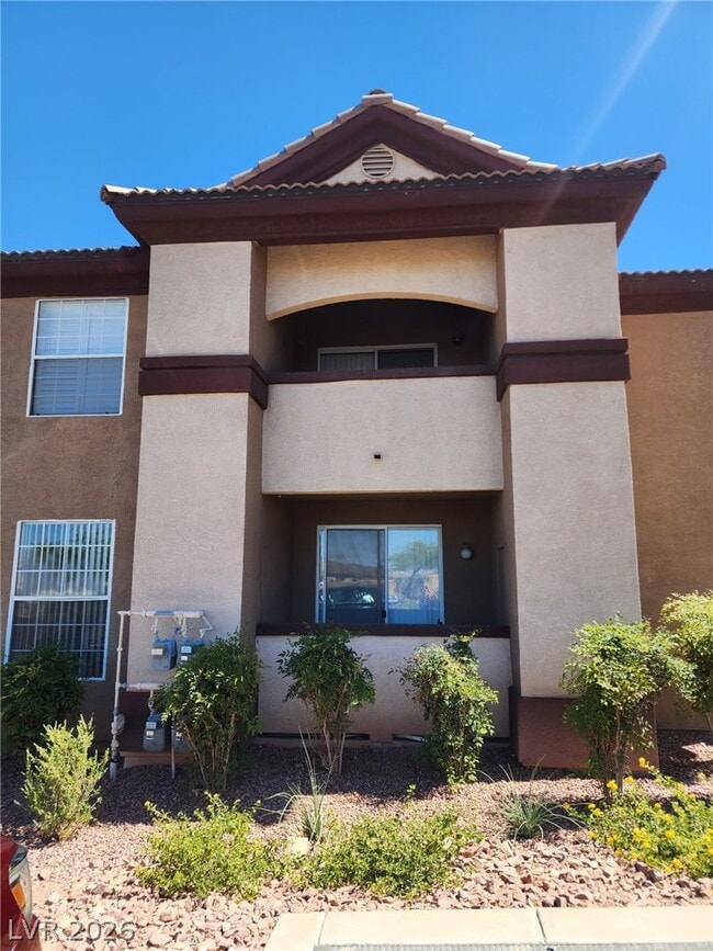 Building Photo - 231 W Horizon Ridge Pkwy