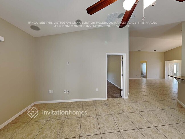 Foto del edificio - 1576 Litchfield Dr