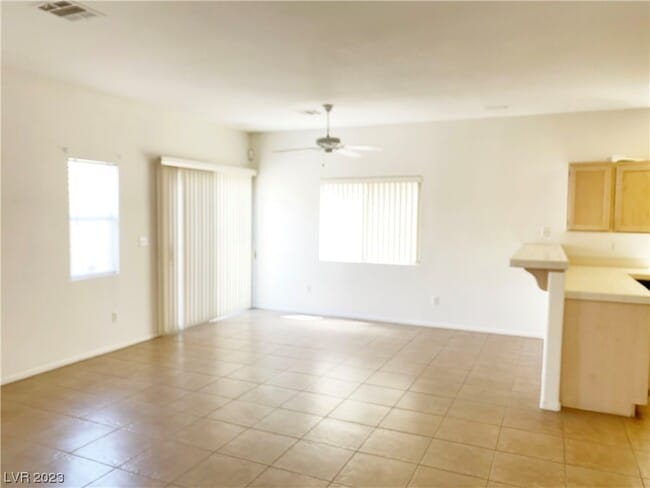 Foto del edificio - 3624 Warmbreeze Way