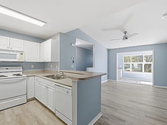 Foto del edificio - 29205 Harbour Vista Cir