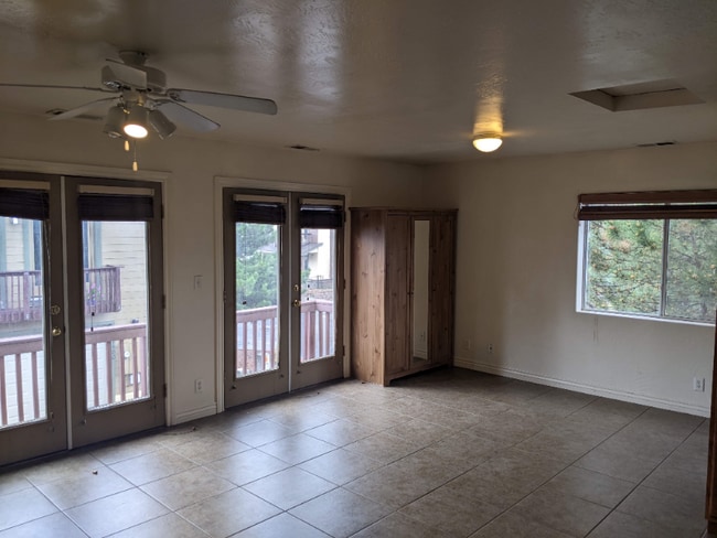 Building Photo - 1488 S Noelle Ln
