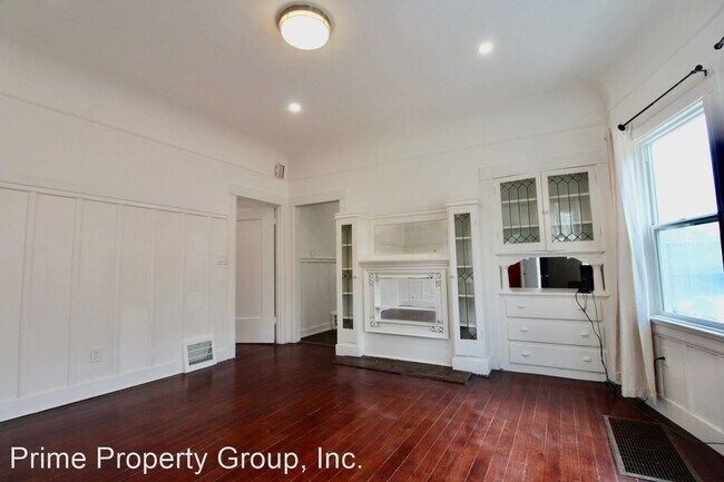 Building Photo - 3 br, 2 bath House - 1442 37th Ave.
