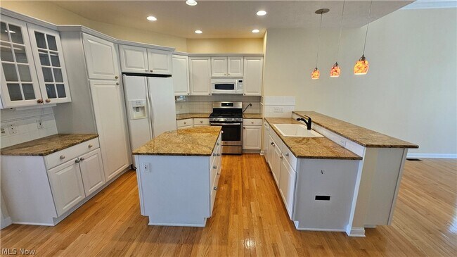 Foto del edificio - 7235 Dursley Ct
