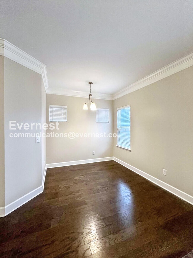 Building Photo - 5549 Prada Dr