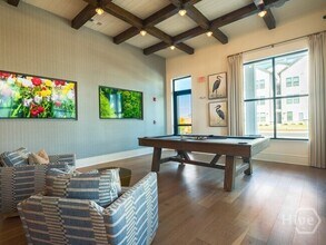 Building Photo - 154 Heartwood Ave S