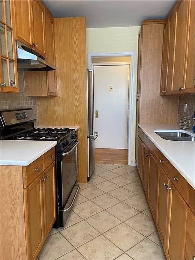 Building Photo - Gorgeous 1 Bed 1 Bath