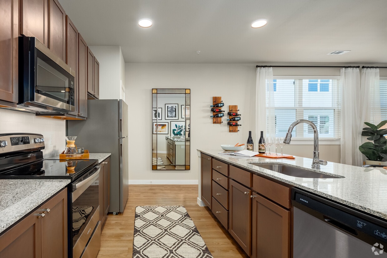 The Hightone - The Hightone