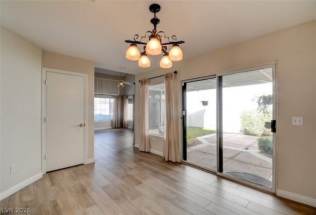 Building Photo - 3480 Bankside Dr