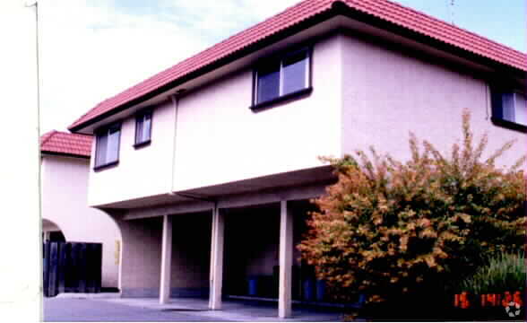 Foto del edificio - 3290 Cabrillo Ave