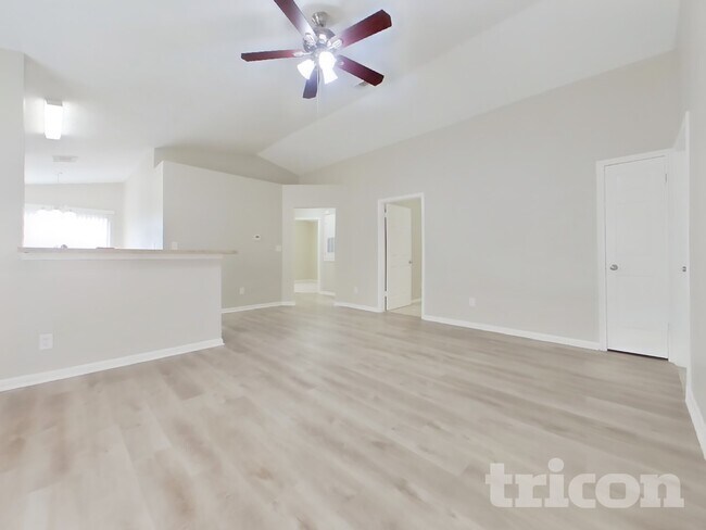 Foto del edificio - 3135 Kelling St