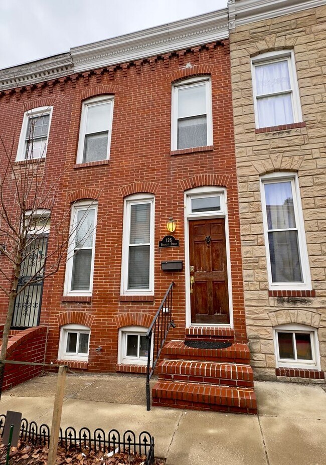 Foto del edificio - Charming 2 Bedroom/2.5 Bathroom in South Baltimore, MD!