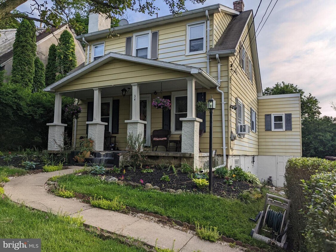 34 Steel Ave, Coatesville, PA 19320 House for Rent in Coatesville, PA