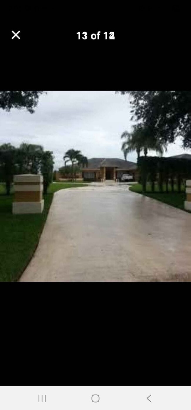 Building Photo - 8700 Man O War Rd
