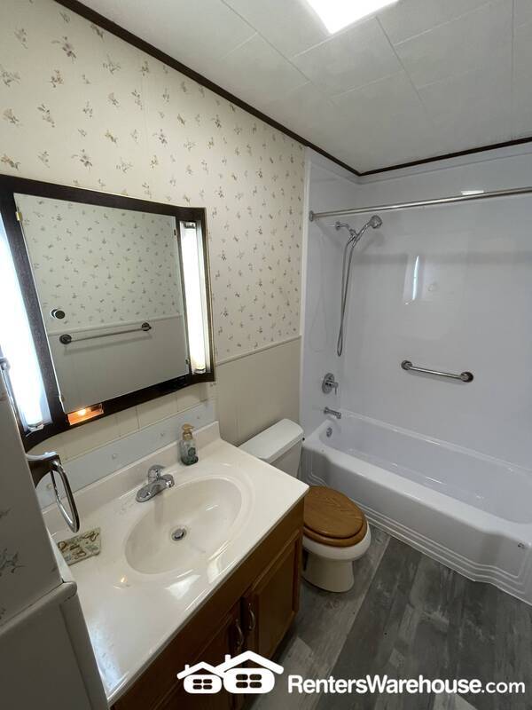 Foto del edificio - 7823 St Boniface Ln